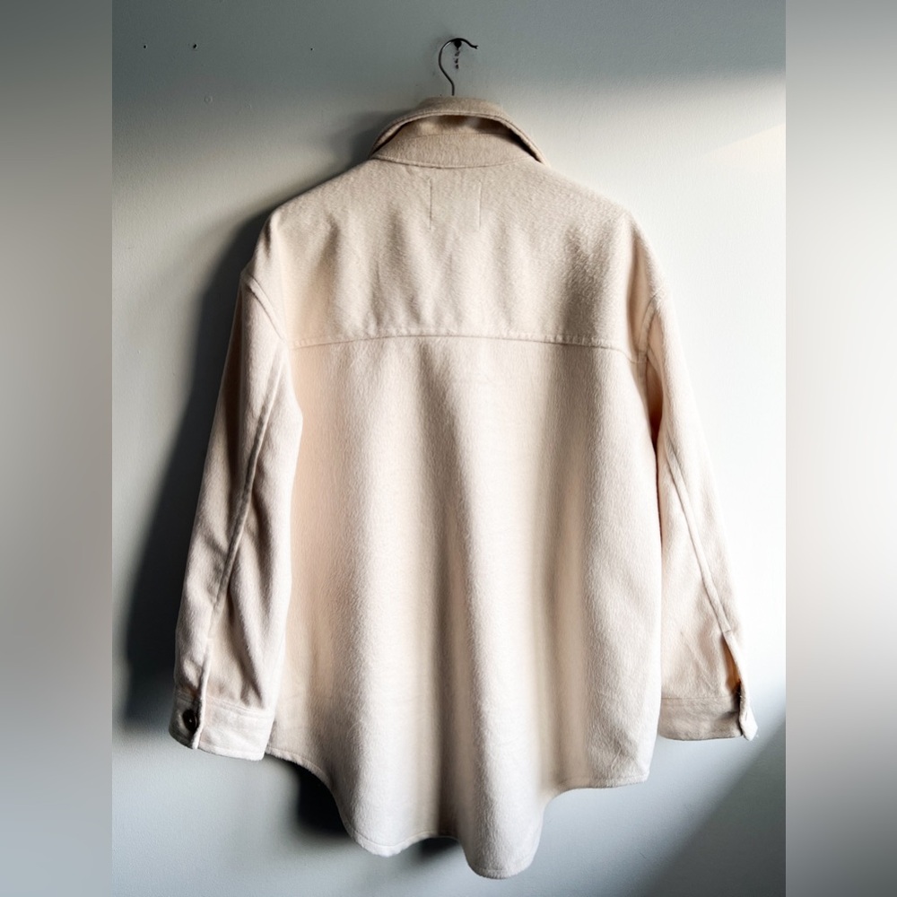 Bluenotes Shacket - Picture 4 of 11